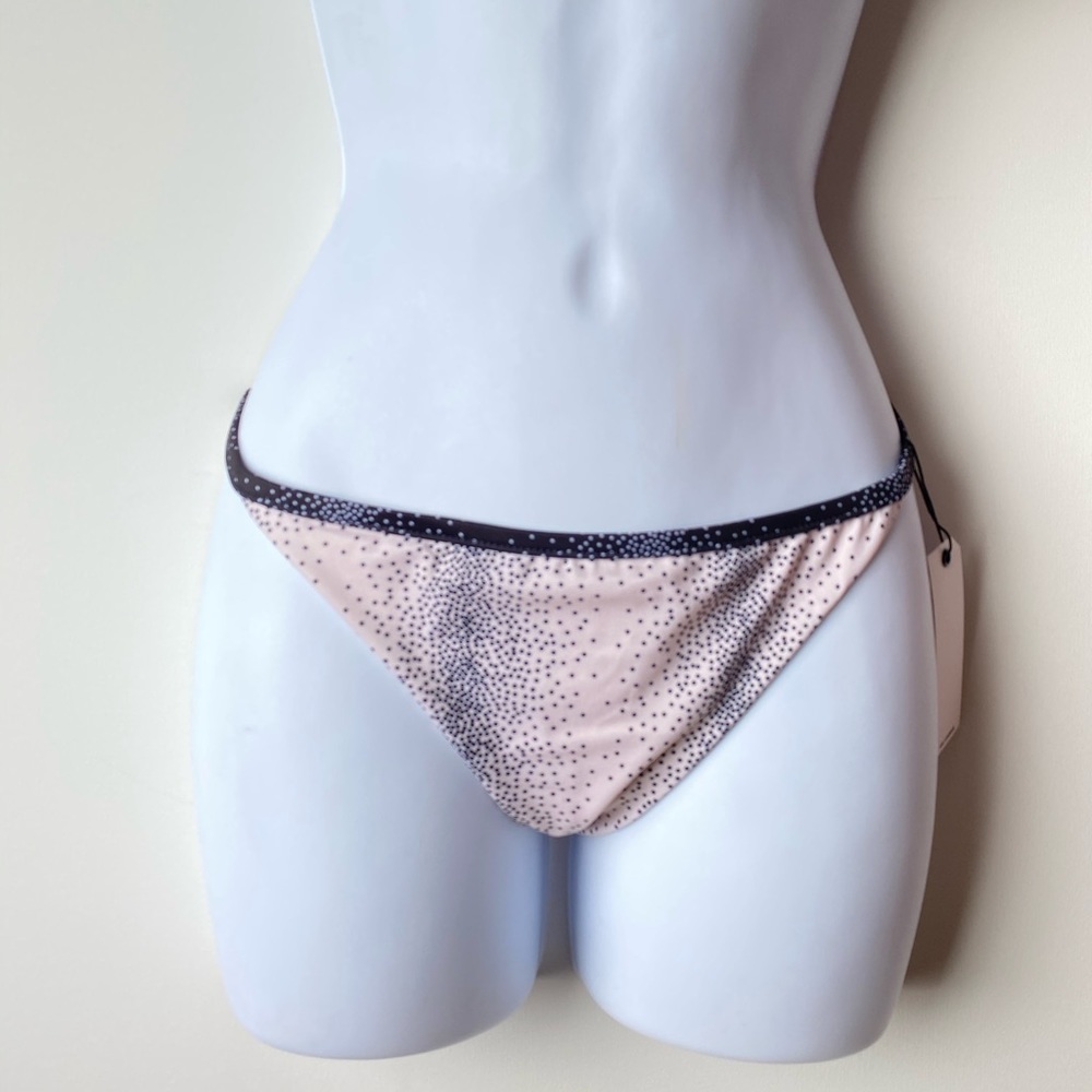 Tavik Full‎ coverage Bikini bottoms, Size L, NWT